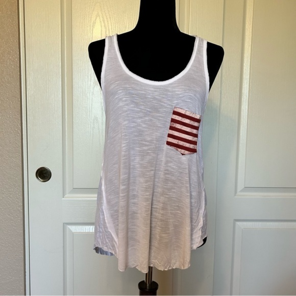 NWT Miss Chievous Raw Edge Hem White with Red Striped‎ Pocket Tank Size M
